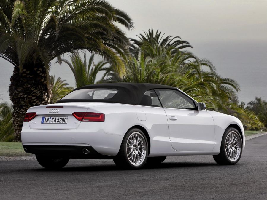  Audi A5 Cabriolet 3.0 TDI Quattro 2011 года  (WW) (фото 25 из 27)
